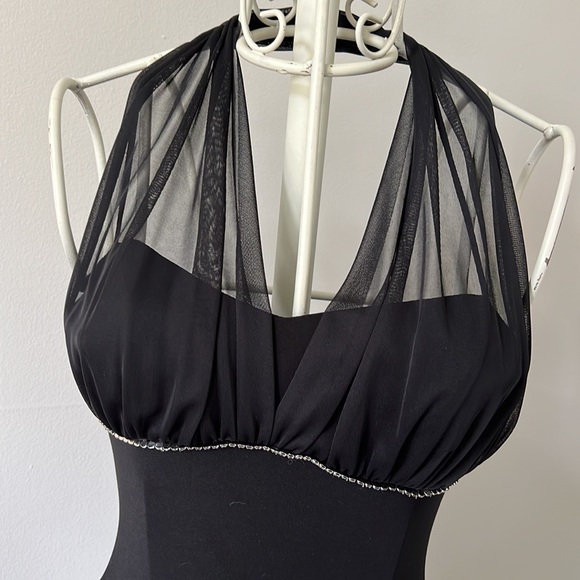 B. Darling halter top gown - Picture 2 of 3